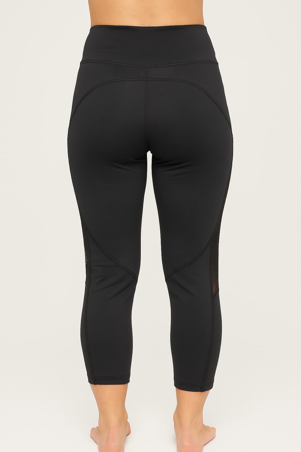 Shadow Sculpt Mesh-Panel Capri Tights