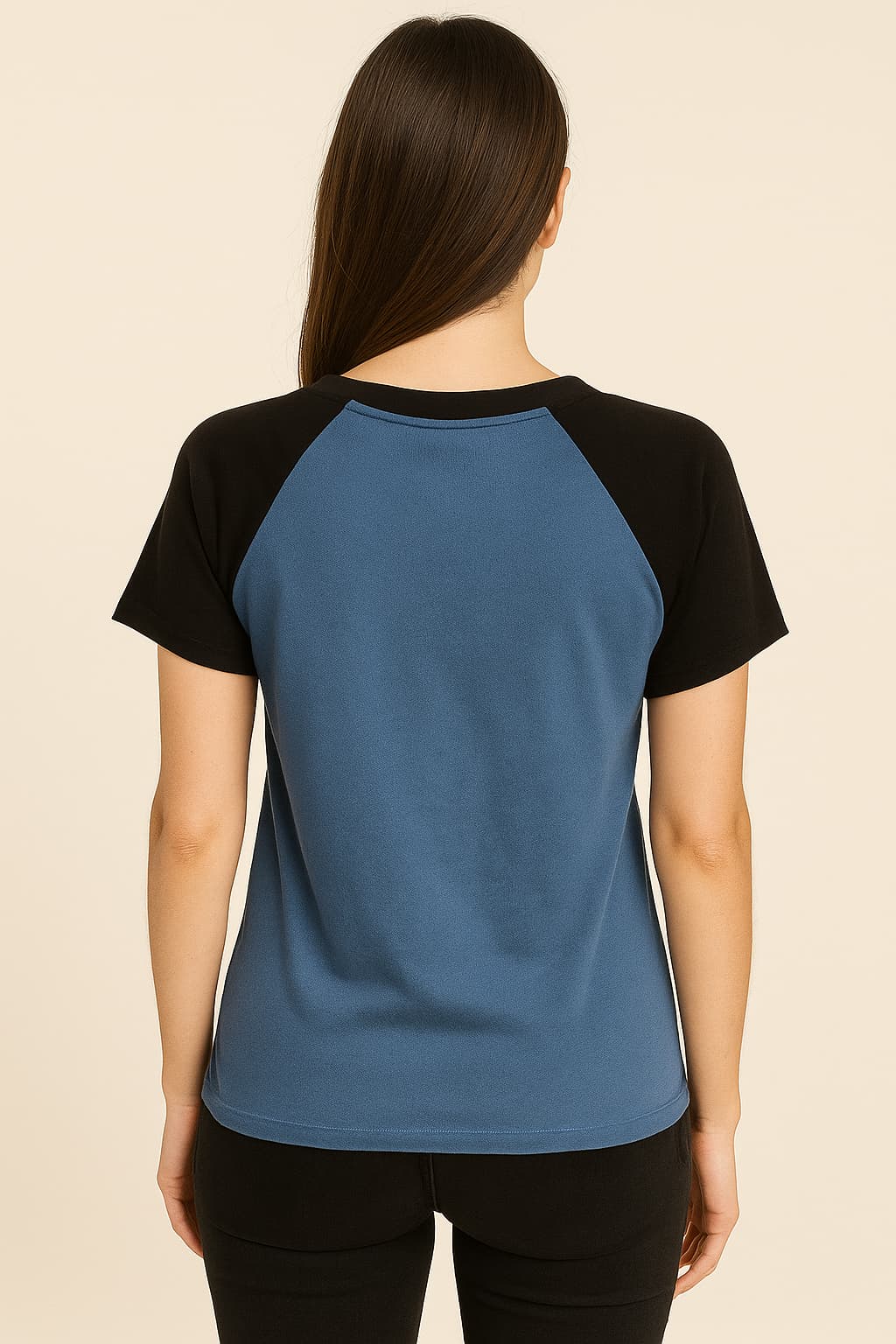 PUMA Women’s Graphic Raglan Tee Original