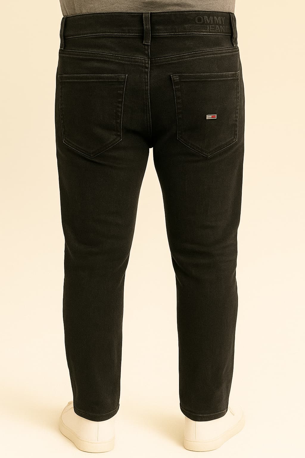 Tommy Jeans Men’s Black Slim Fit Denim Original