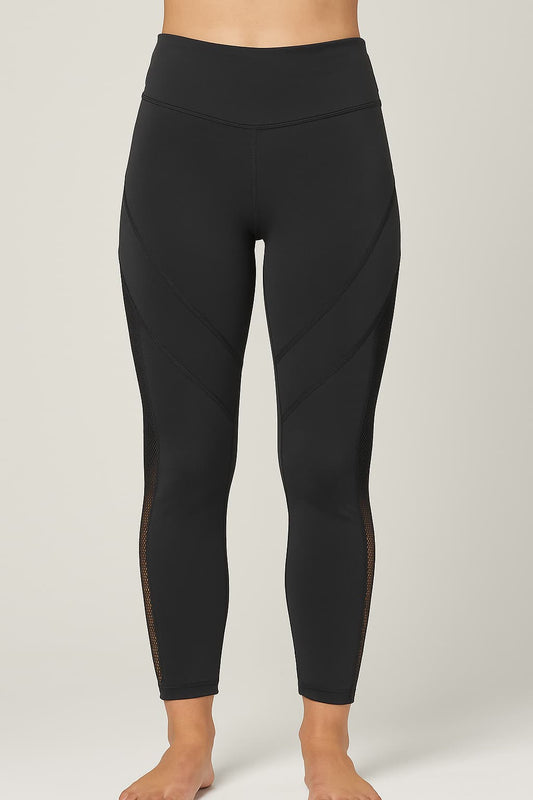 Shadow Sculpt Mesh-Panel Capri Tights